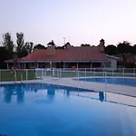 Auberge de jeunesse Albergue Zaragoza Camping *