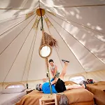Auberge de jeunesse Albergue Zaragoza Camping Saragosse