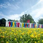 Albergue Zaragoza Camping Hostal Zaragoza