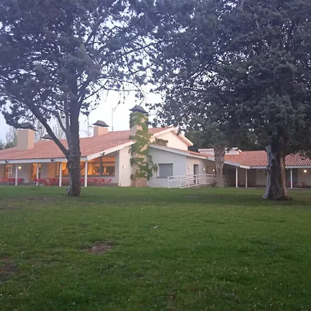 Albergue Zaragoza Camping * Zaragoza