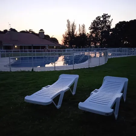 Hostel Albergue Zaragoza Camping