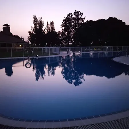 Albergue Zaragoza Camping Auberge de jeunesse