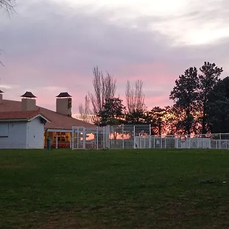 Auberge de jeunesse Albergue Zaragoza Camping