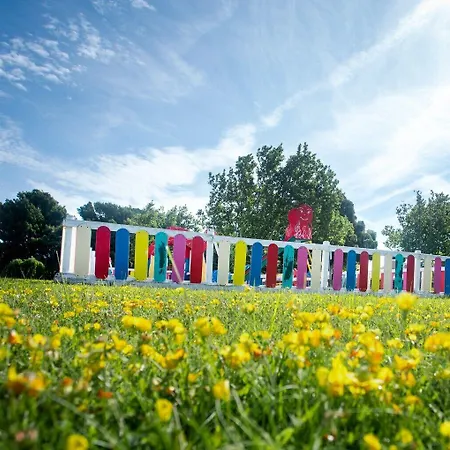 Albergue Zaragoza Camping Hostel Zaragoza