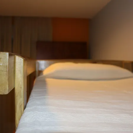 Albergue Zaragoza Camping