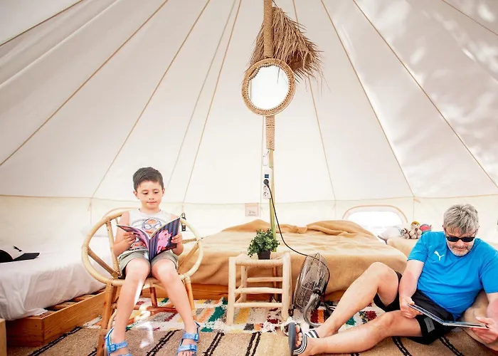 Albergue Zaragoza Camping * Zaragoza