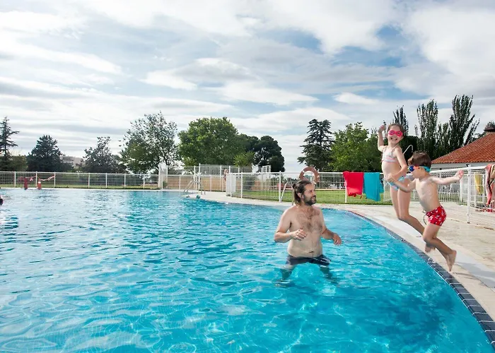 Albergue Zaragoza Camping Saragossa